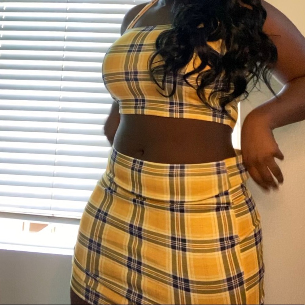 yellow plaid mini skirt set